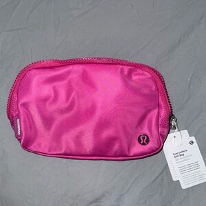 NWT Lululemon Bright Neon Sonic Pink EBB Everywhere Belt Bag Fanny Pack